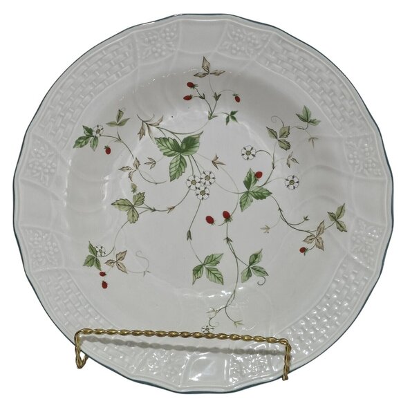 Mikasa Strawberry Fair Serving Bowl 10.25" berries blossoms summer blooms green - Picture 5 of 9
